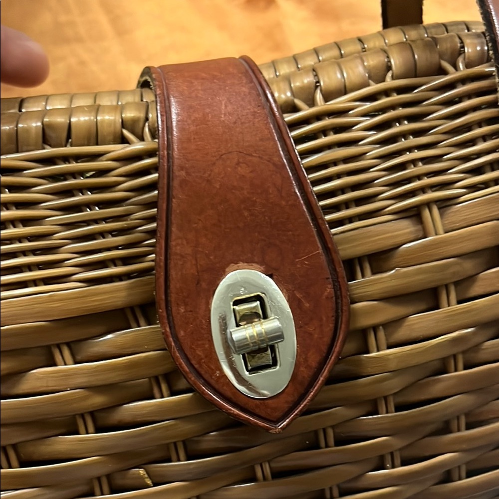 Brown Woven Handbag vintage - Picture 2 of 5
